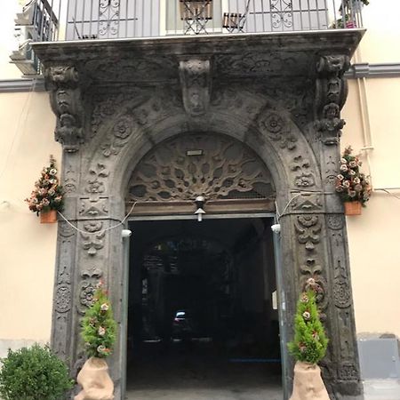 Varriale House Parking Free Small Car Naples Exterior photo